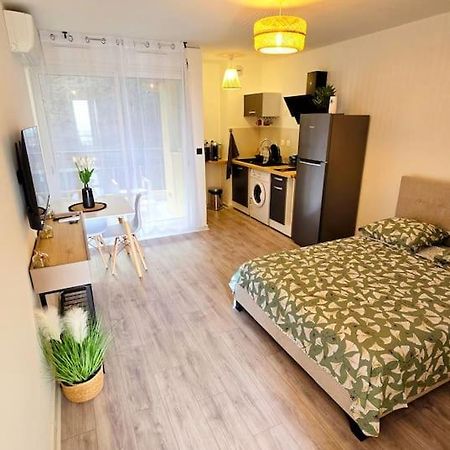 Elegant Studio Les Tourtereaux سان دوني المظهر الخارجي الصورة